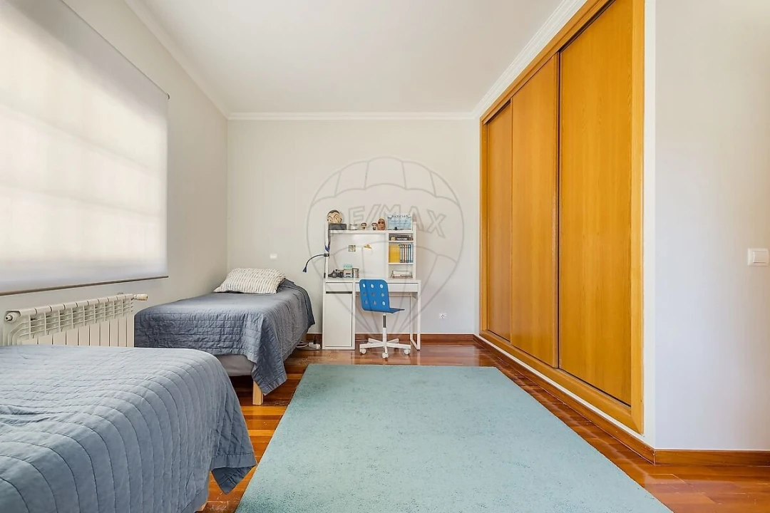 Moradia T4 para Venda em Santa Maria e São Miguel, São Martinho, São Pedro Penaferrim Foto 17