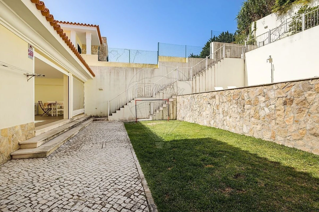 Moradia T4 para Venda em Santa Maria e São Miguel, São Martinho, São Pedro Penaferrim Foto 33