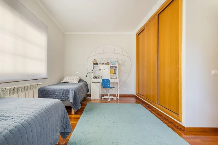 Moradia T4 para Venda em Santa Maria e São Miguel, São Martinho, São Pedro Penaferrim Foto 17