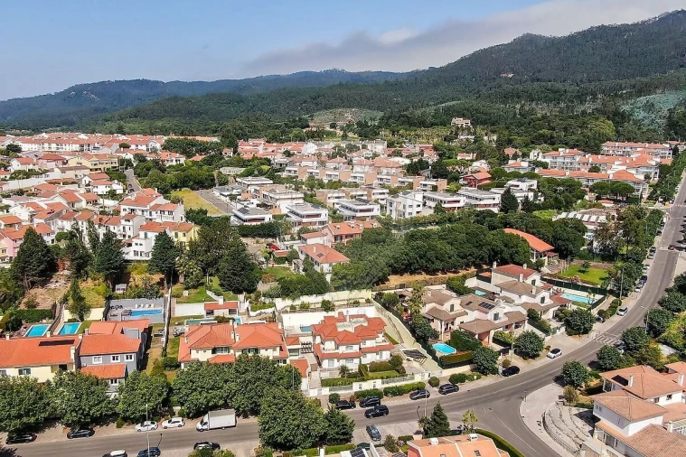 Moradia T4 para Venda em Santa Maria e São Miguel, São Martinho, São Pedro Penaferrim Foto 44