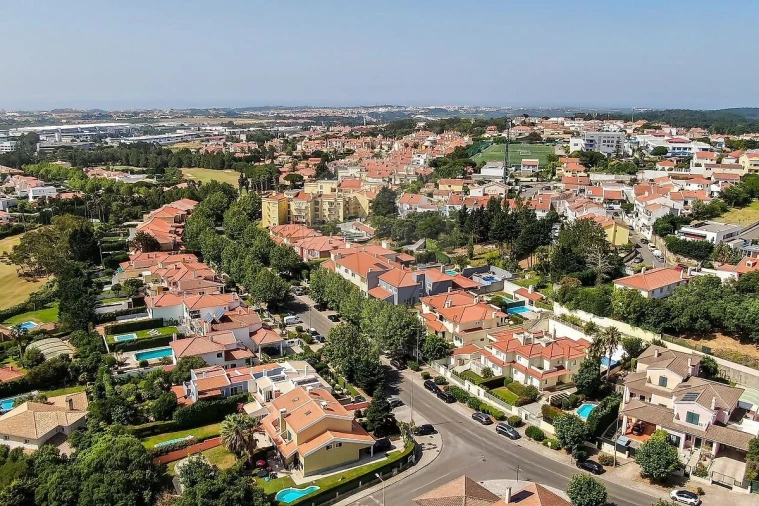 Moradia T4 para Venda em Santa Maria e São Miguel, São Martinho, São Pedro Penaferrim Foto 43