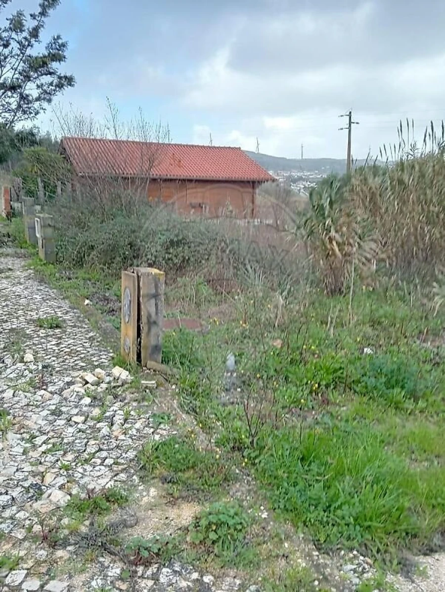 Terreno para Venda em Aldeia Galega da Merceana e Aldeia Gavinha Foto 3