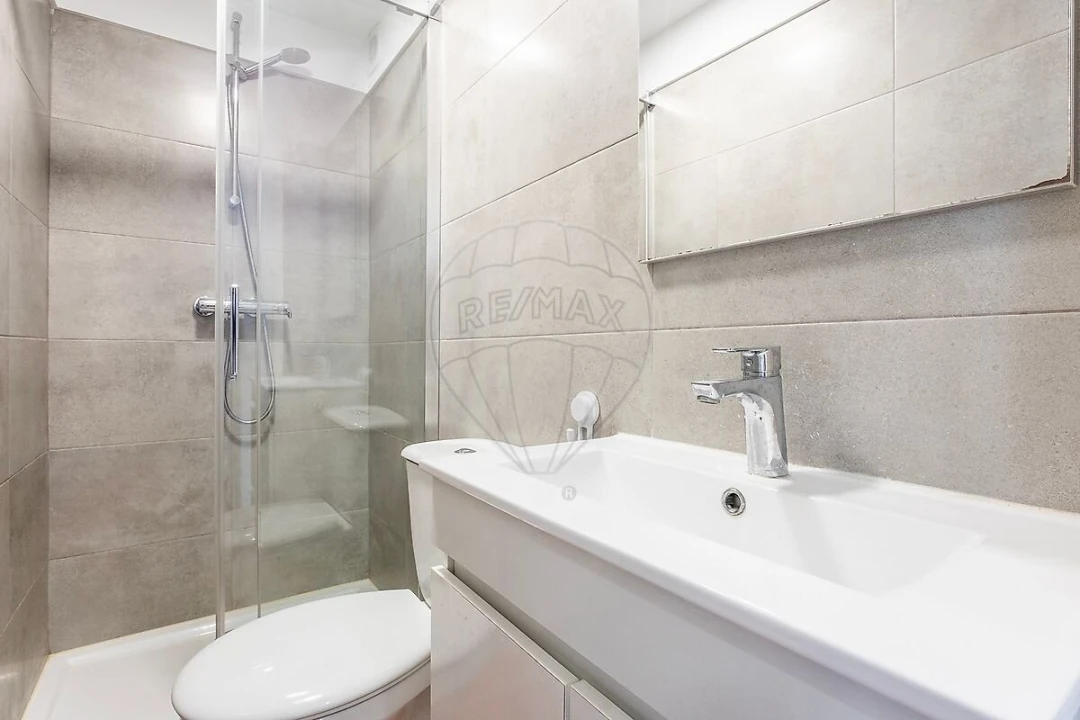 Apartamento T2 para Venda em Cascais e Estoril Foto 9