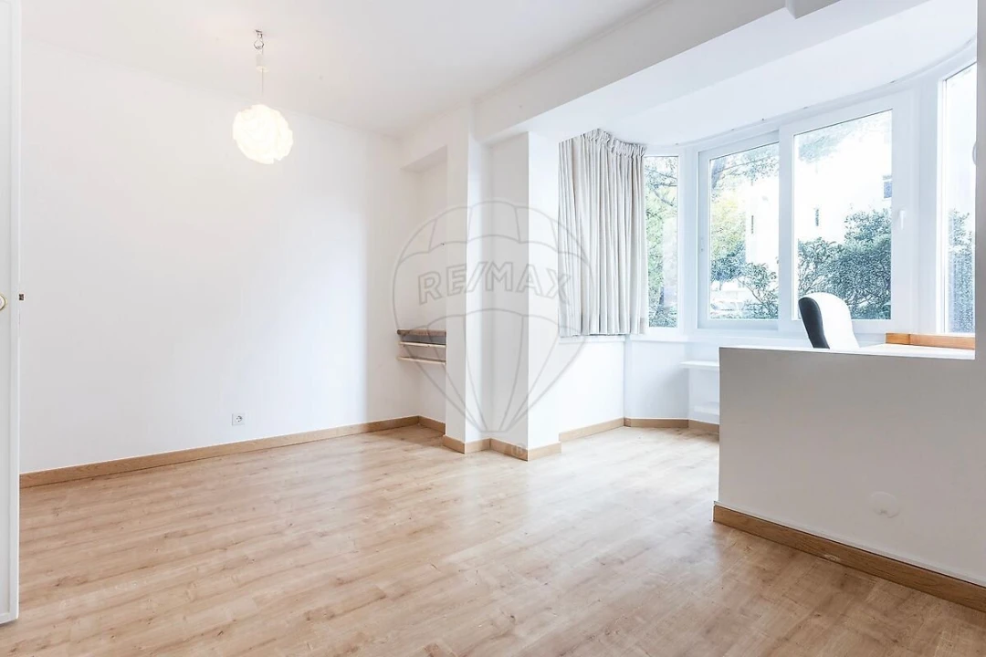 Apartamento T2 para Venda em Cascais e Estoril Foto 13