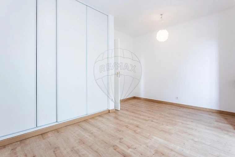 Apartamento T2 para Venda em Cascais e Estoril Foto 14