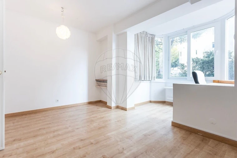 Apartamento T2 para Venda em Cascais e Estoril Foto 13