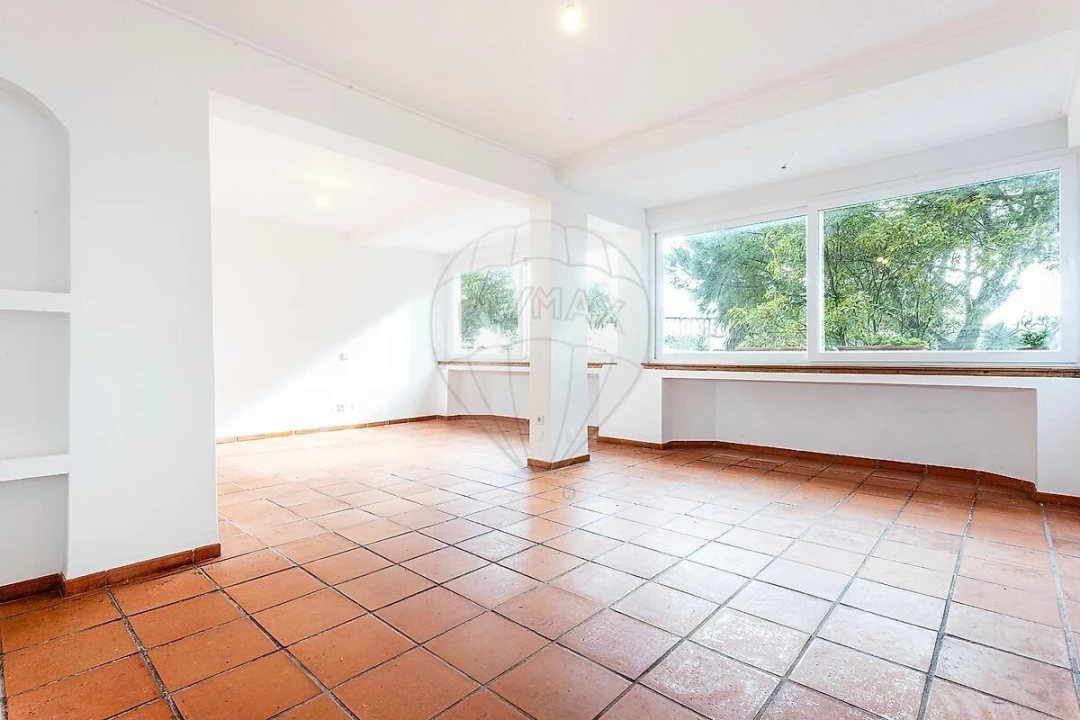 Apartamento T2 para Venda em Cascais e Estoril Foto 2