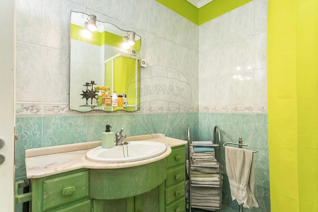 Apartamento T2 para Venda em Baixa da Banheira e Vale da Amoreira Foto 8