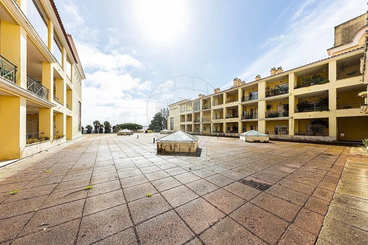 Apartamento T4 para Venda em Santa Maria e São Miguel, São Martinho, São Pedro Penaferrim Foto 33