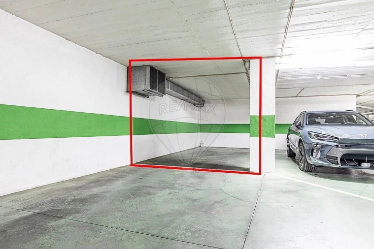 Apartamento T4 para Venda em Santa Maria e São Miguel, São Martinho, São Pedro Penaferrim Foto 31