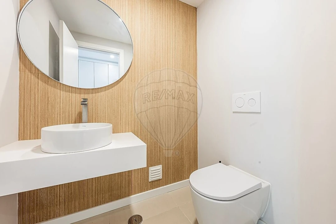 Apartamento T4 para Venda em Santa Maria e São Miguel, São Martinho, São Pedro Penaferrim Foto 7