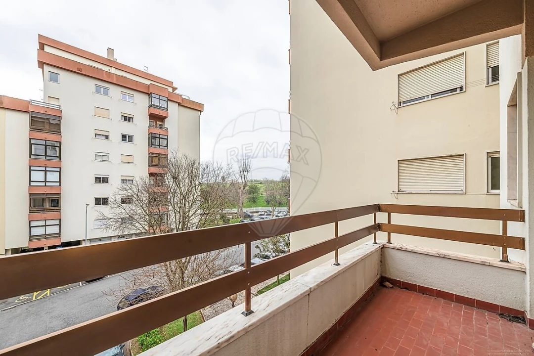 Apartamento T3 para Venda em Oeiras e São Julião da Barra, Paço de Arcos e Caxias Foto 14