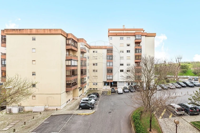 Apartamento T3 para Venda em Oeiras e São Julião da Barra, Paço de Arcos e Caxias Foto 3