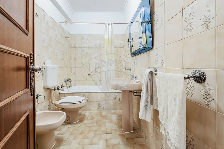 Apartamento T3 para Venda em Oeiras e São Julião da Barra, Paço de Arcos e Caxias Foto 20