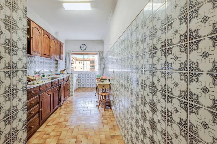 Apartamento T3 para Venda em Oeiras e São Julião da Barra, Paço de Arcos e Caxias Foto 2