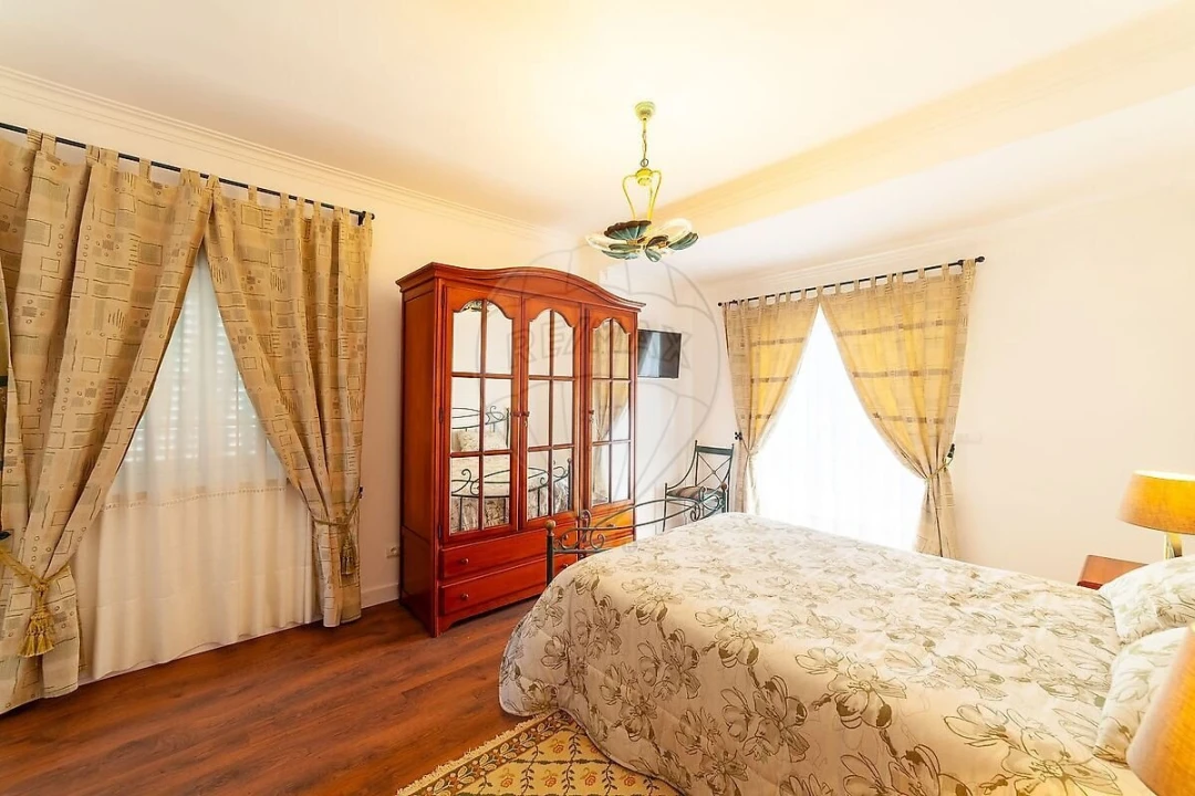 Moradia T4 para Venda em Azeitão (São Lourenço e São Simão) Foto 20