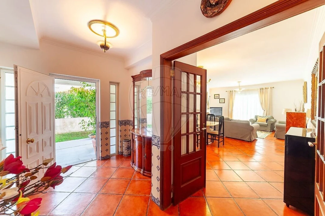 Moradia T4 para Venda em Azeitão (São Lourenço e São Simão) Foto 8