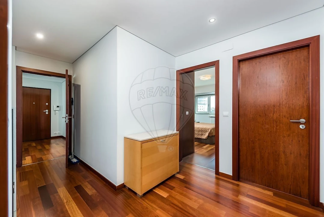 Apartamento T4 para Venda em Algés, Linda-A-Velha e Cruz Quebrada-Dafundo Foto 24