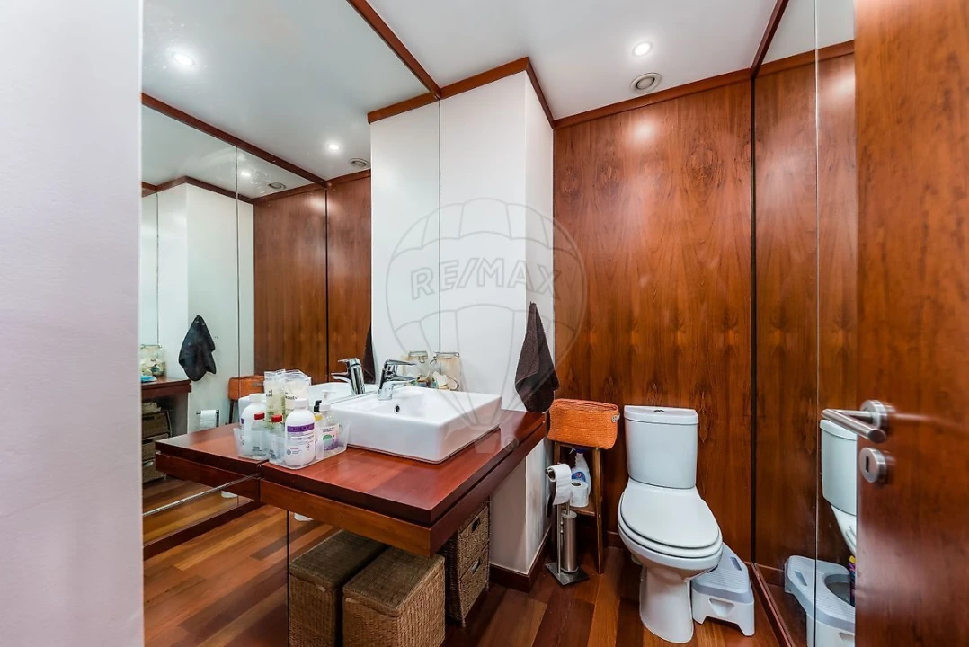 Apartamento T4 para Venda em Algés, Linda-A-Velha e Cruz Quebrada-Dafundo Foto 23