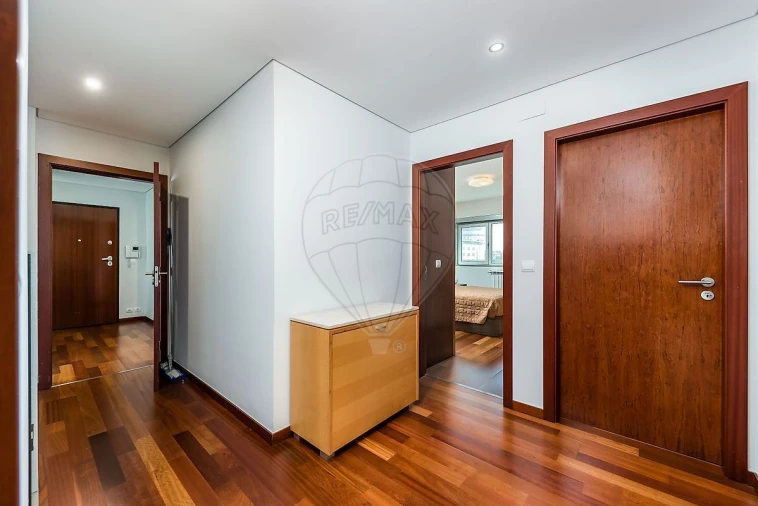 Apartamento T4 para Venda em Algés, Linda-A-Velha e Cruz Quebrada-Dafundo Foto 24