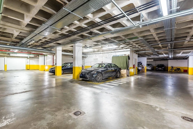 Apartamento T4 para Venda em Algés, Linda-A-Velha e Cruz Quebrada-Dafundo Foto 28