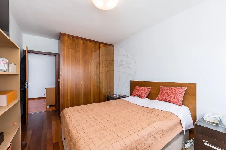 Apartamento T4 para Venda em Algés, Linda-A-Velha e Cruz Quebrada-Dafundo Foto 18