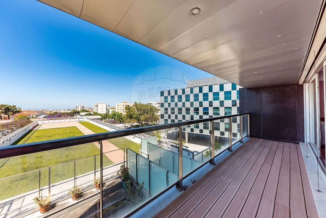 Apartamento T4 para Venda em Algés, Linda-A-Velha e Cruz Quebrada-Dafundo Foto 9