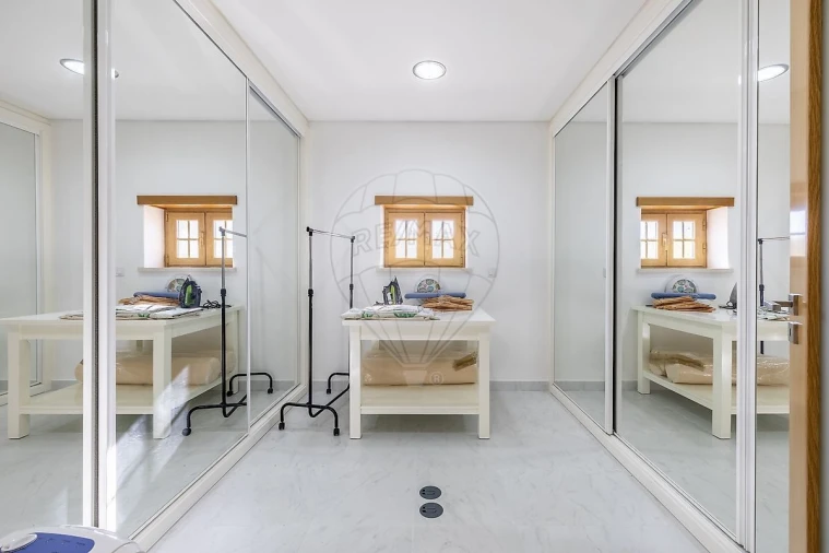 Moradia T7 para Venda em Casais e Alviobeira Foto 27