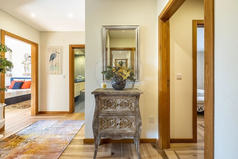 Moradia T7 para Venda em Casais e Alviobeira Foto 13