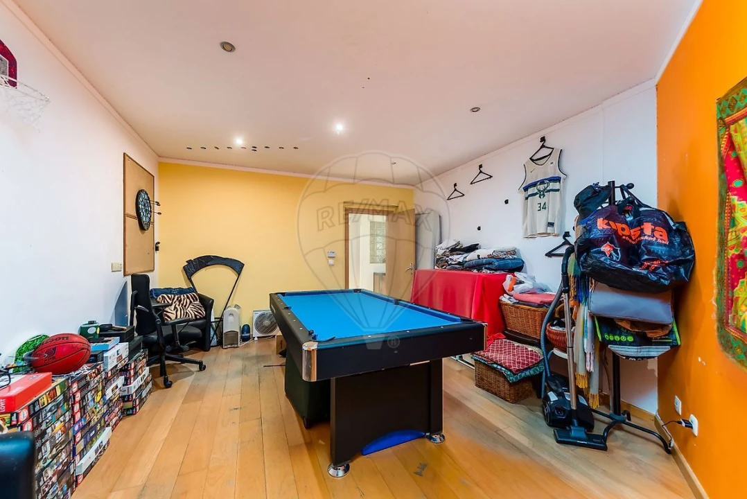 Apartamento T4 para Venda em Algés, Linda-A-Velha e Cruz Quebrada-Dafundo Foto 31