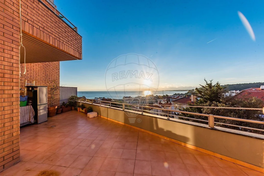 Apartamento T4 para Venda em Algés, Linda-A-Velha e Cruz Quebrada-Dafundo Foto 12