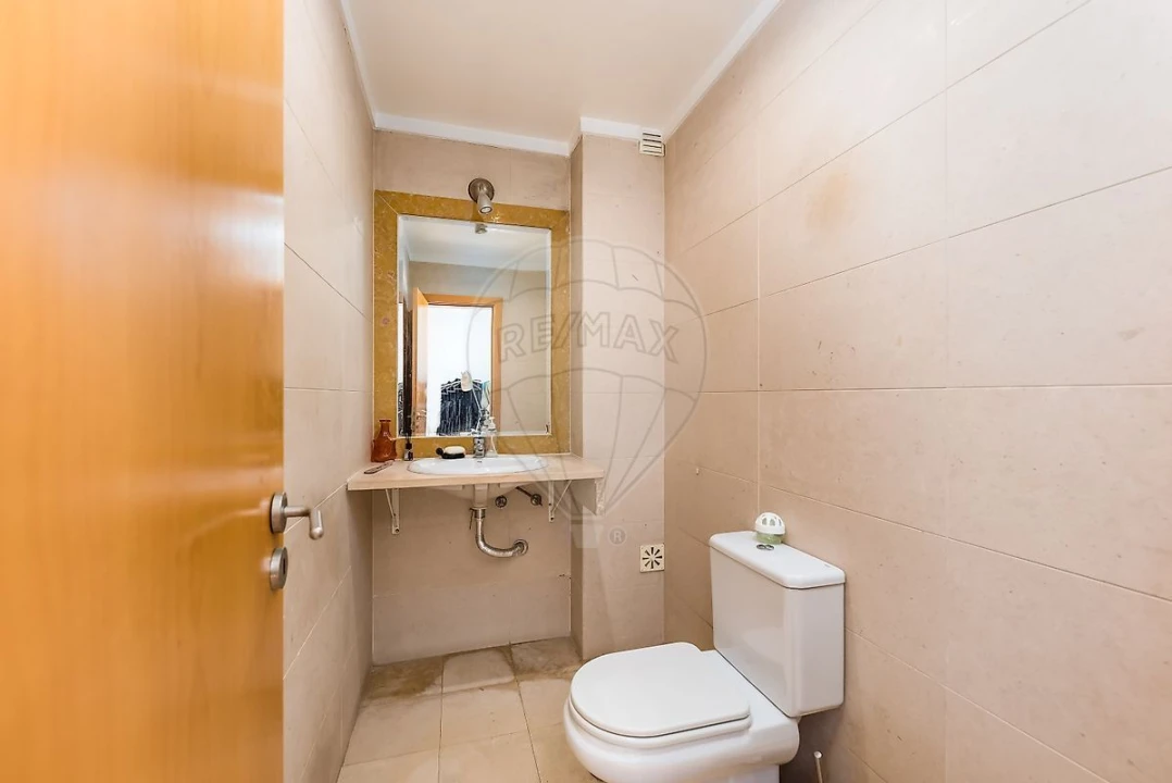 Apartamento T4 para Venda em Algés, Linda-A-Velha e Cruz Quebrada-Dafundo Foto 34