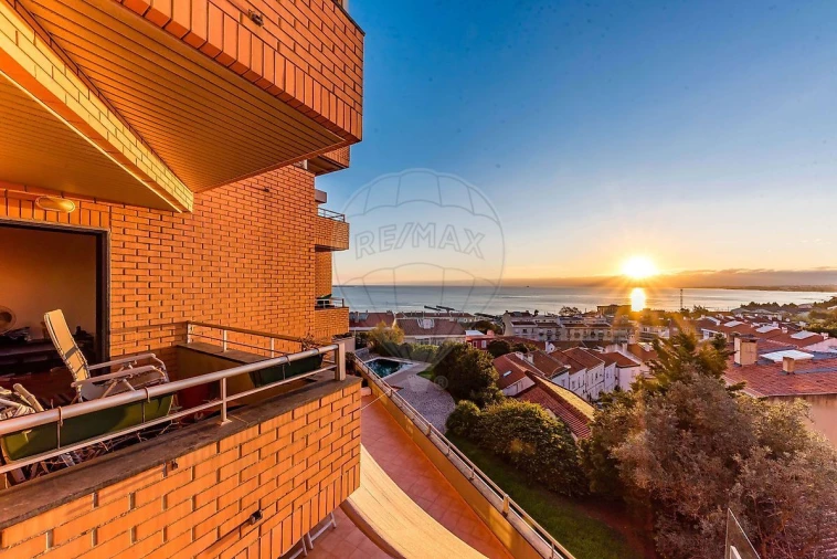 Apartamento T4 para Venda em Algés, Linda-A-Velha e Cruz Quebrada-Dafundo Foto 13