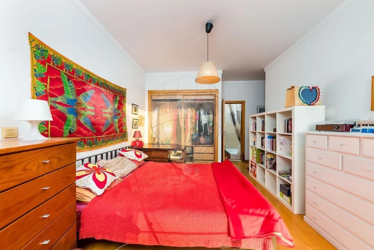 Apartamento T4 para Venda em Algés, Linda-A-Velha e Cruz Quebrada-Dafundo Foto 25