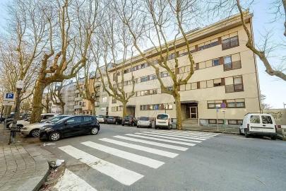 Apartamento T4 para Venda em Aldoar, Foz do Douro e Nevogilde