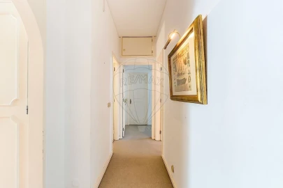 Apartamento T4 para Venda em Aldoar, Foz do Douro e Nevogilde