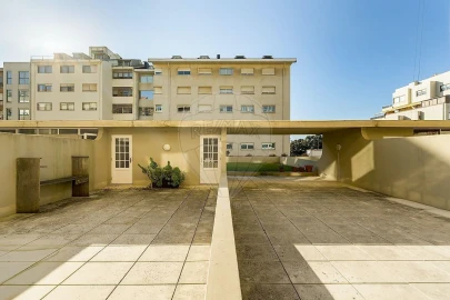 Apartamento T4 para Venda em Aldoar, Foz do Douro e Nevogilde