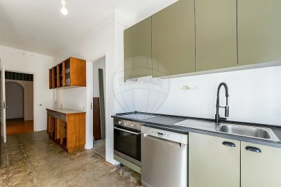 Apartamento T4 para Venda em Aldoar, Foz do Douro e Nevogilde