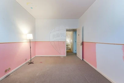 Apartamento T4 para Venda em Aldoar, Foz do Douro e Nevogilde