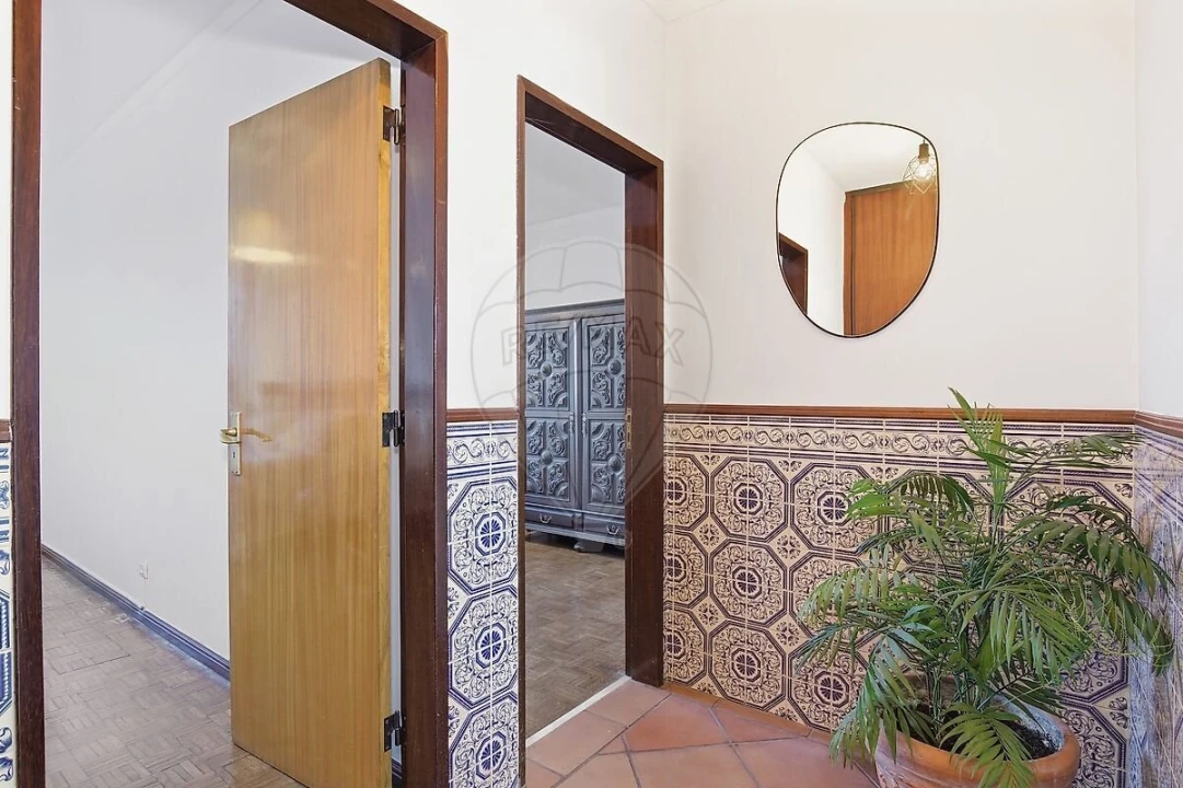 Apartamento T2 para Venda em Algés, Linda-A-Velha e Cruz Quebrada-Dafundo Foto 14