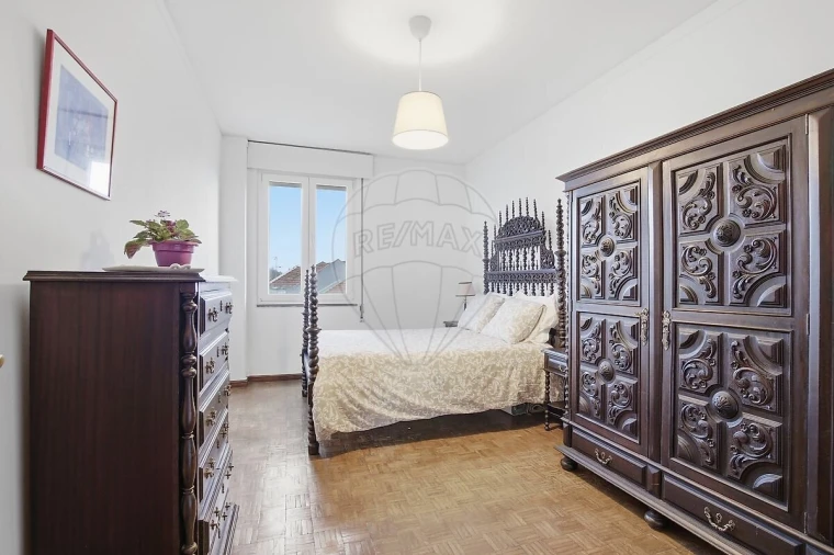 Apartamento T2 para Venda em Algés, Linda-A-Velha e Cruz Quebrada-Dafundo Foto 21