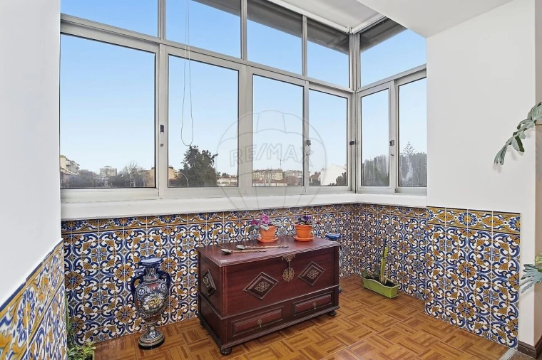 Apartamento T2 para Venda em Algés, Linda-A-Velha e Cruz Quebrada-Dafundo Foto 9