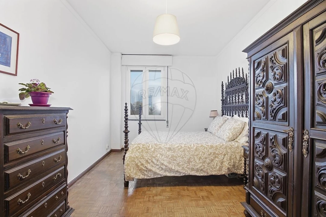 Apartamento T2 para Venda em Algés, Linda-A-Velha e Cruz Quebrada-Dafundo Foto 20