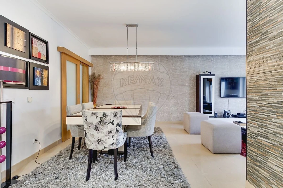 Moradia T4 para Venda em Santo Antão e São Julião do Tojal Foto 42