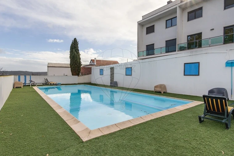 Moradia T4 para Venda em Santo Antão e São Julião do Tojal Foto 32