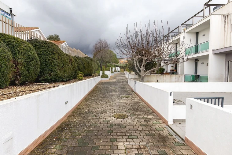 Moradia T4 para Venda em Santo Antão e São Julião do Tojal Foto 33