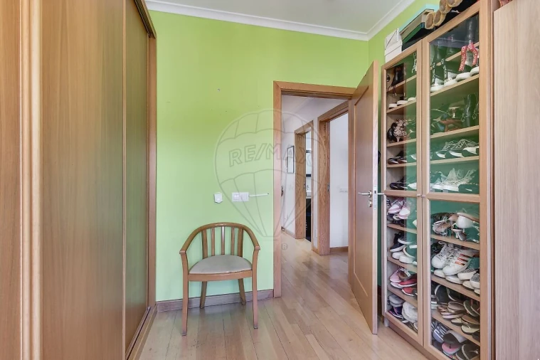 Moradia T4 para Venda em Santo Antão e São Julião do Tojal Foto 22