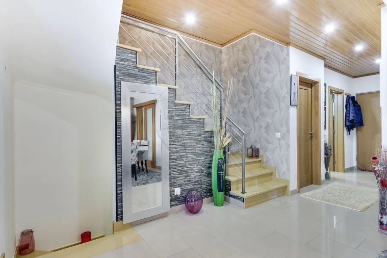 Moradia T4 para Venda em Santo Antão e São Julião do Tojal Foto 39