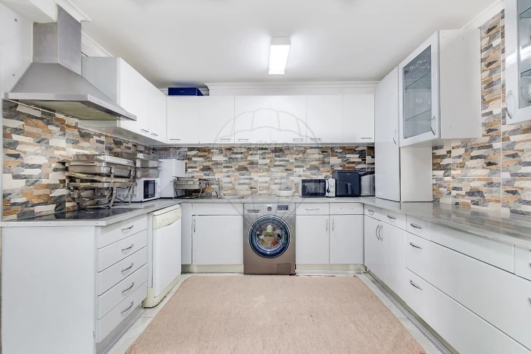 Moradia T4 para Venda em Santo Antão e São Julião do Tojal Foto 24