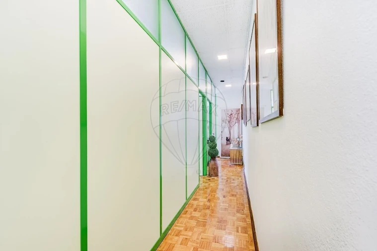 Loja para Venda em Santa Maria e São Miguel, São Martinho, São Pedro Penaferrim Foto 7